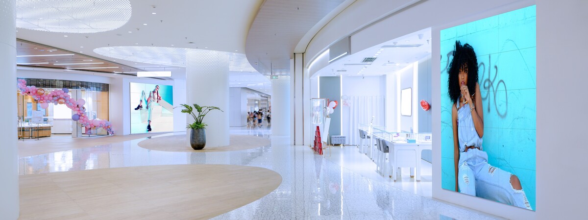 X-Line-Retail-Mall-1 image