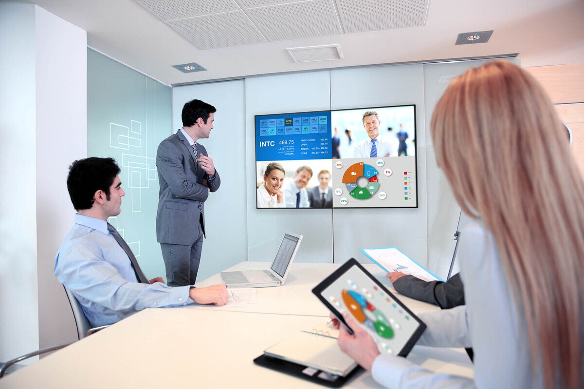 Lifestyle U-line_Meetingroom_HR image